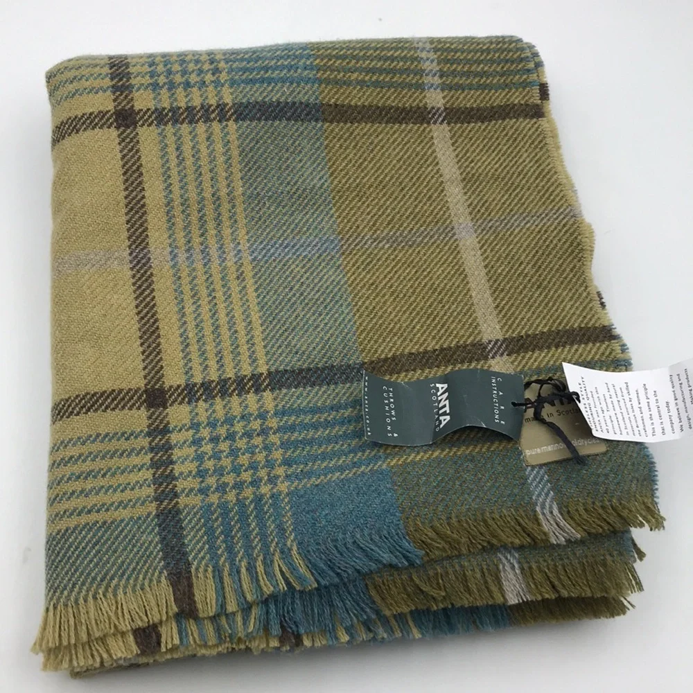 Anta tartan plaid